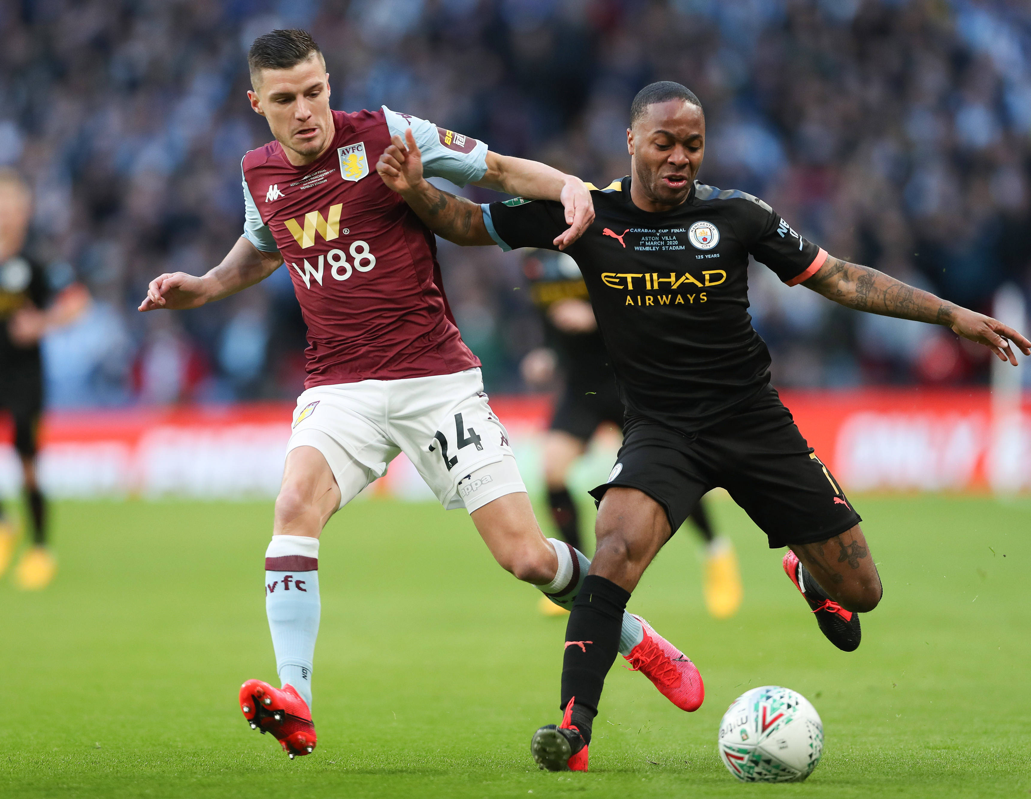 卡卡：对世界杯最美好的回忆是触碰奖杯；很期待新的赛制（卡卡：世界杯最难忘的瞬间是触碰大力神杯，期待新赛制）