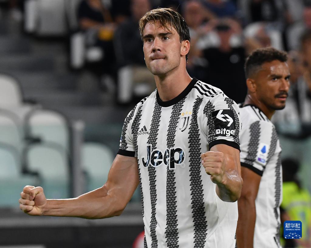 欧冠-哈兰德破门格拉利什建功 曼城2-4大巴黎（欧冠：哈兰德、格拉利什进球 曼城2-4不敌巴黎圣日耳曼）