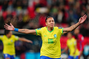 迪马：为荷兰队上演首秀的瓦伦特本来可以代表意大利队出战（迪马：完成荷兰队首秀的瓦伦特原本可为意大利效力）