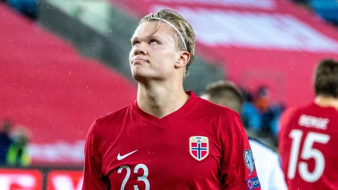 邮报：国际足联考虑强制设定比赛72小时间隔以保障球员健康（邮报：国际足联拟强制将比赛间隔设为至少72小时以维护球员健康）