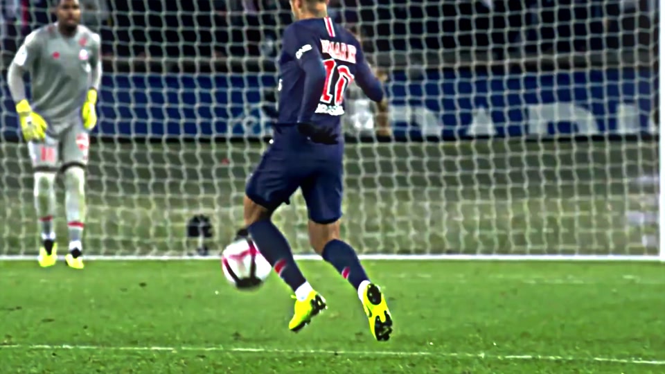 NBA球员交易及赛季影响分析（NBA球员交易对赛季格局的影响解析）