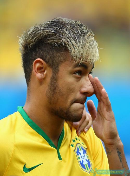 半场战报：比萨0-0克雷莫内塞（半场简报：比萨与克雷莫内塞战成0-0）