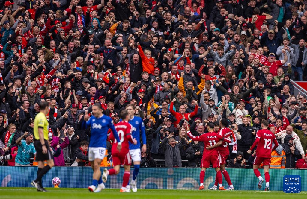 上座率低迷！韩媒：今天韩国对加纳的门票，还有4万张没售出（看台冷清？韩媒称今日韩国对阵加纳仍有4万张球票未售出）