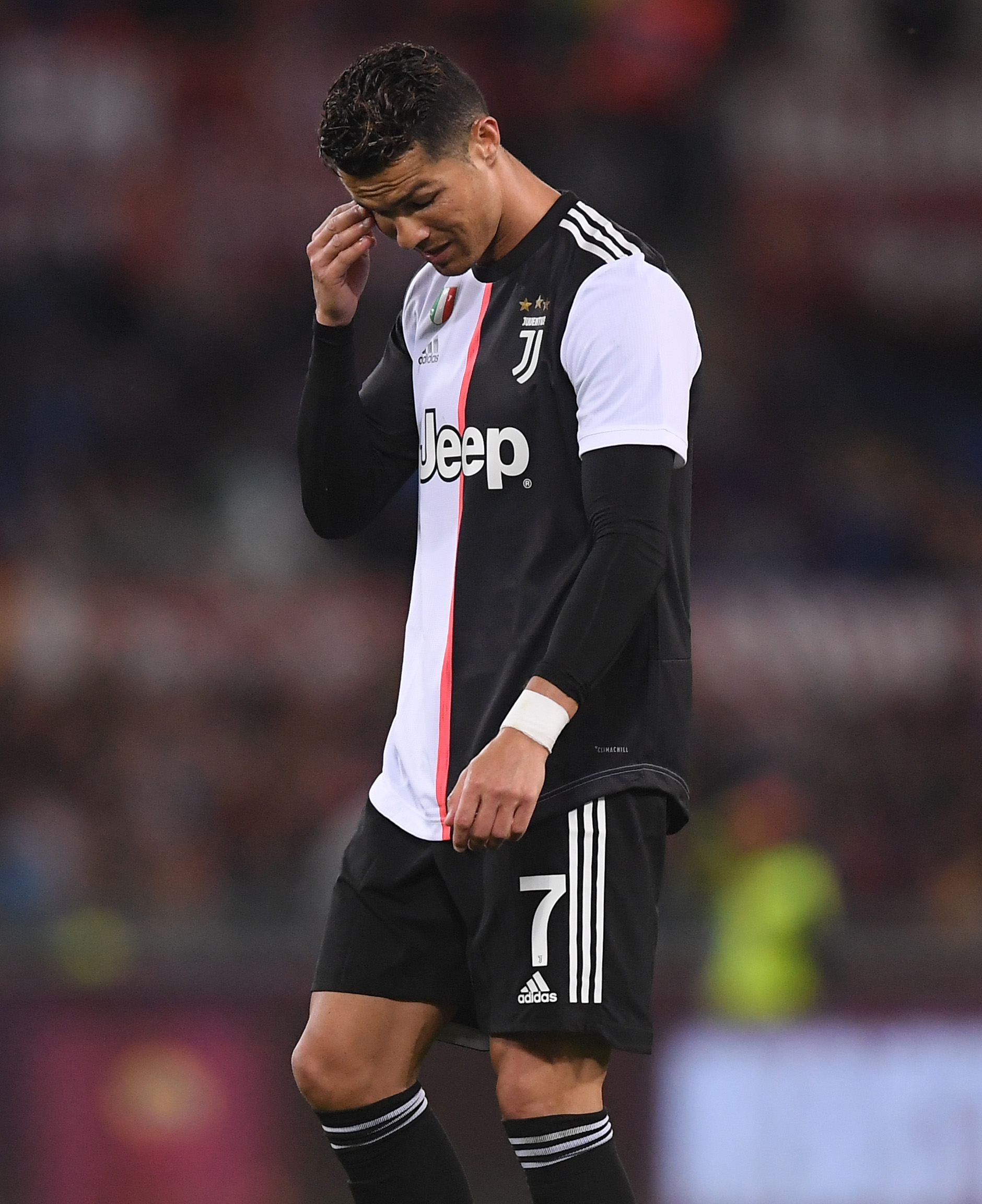 旧将：罗马争夺欧冠席位肯定没问题；现在仍很难承受儿子去世（旧将：罗马锁定欧冠资格不成问题，至今难释丧子之痛）