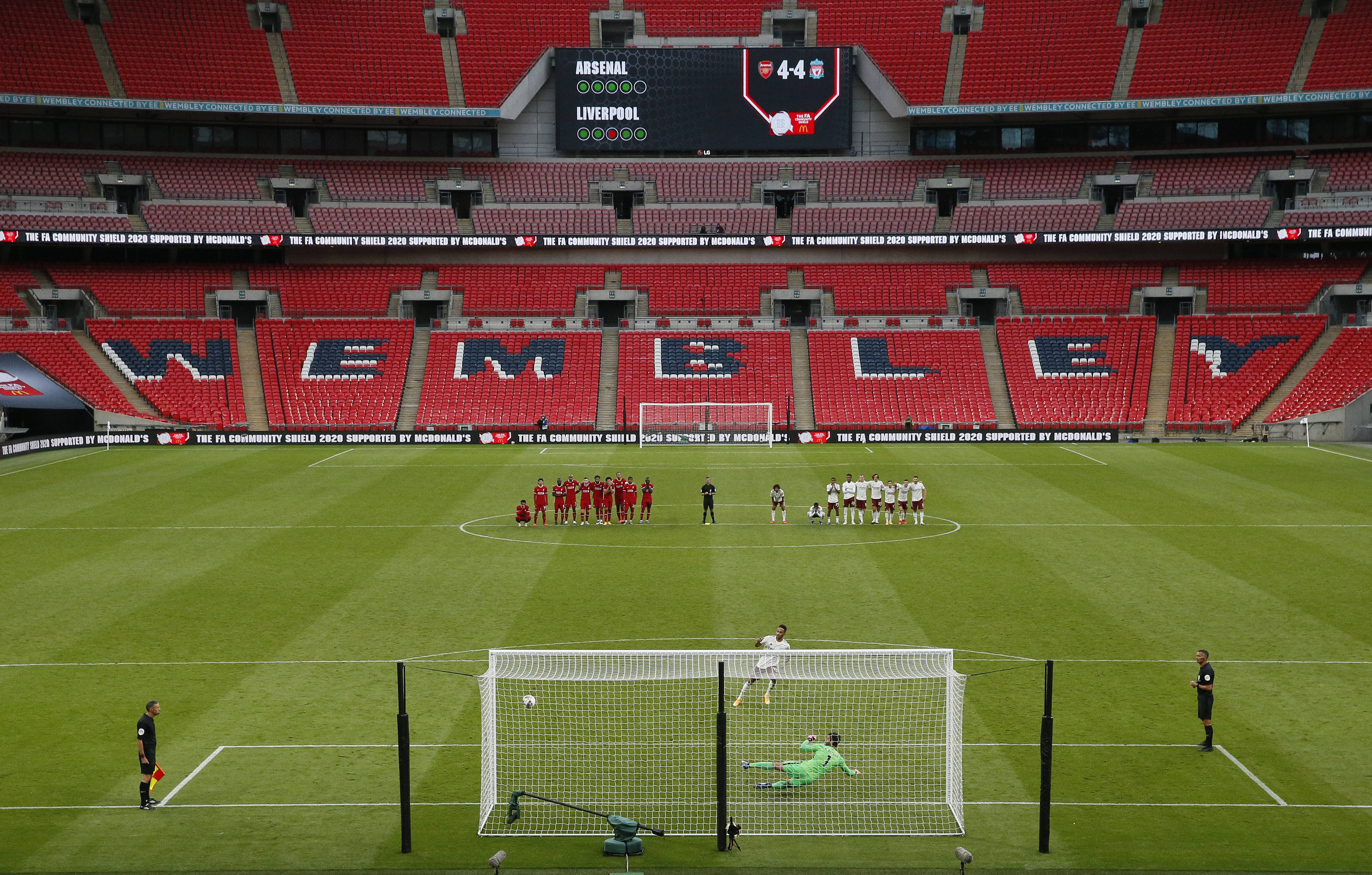 官方：出于安全考虑，巴萨国王杯vs瓜达拉哈拉推迟半小时开球（巴萨官方：因安全因素，国王杯对阵瓜达拉哈拉的比赛开球延后30分钟）