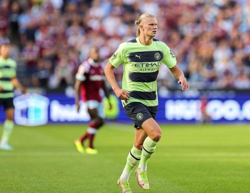 欧洲闪耀家乡失意，奥巴梅扬和加蓬的爱恨情仇（欧陆高光、本土失意：奥巴梅扬与加蓬的爱恨纠葛）